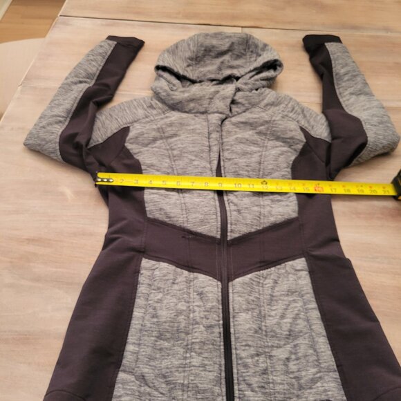 The North Face Women's Pseudio Quilted Hooded Jacket Outdoors Hiking Medium M - Picture 9 of 11